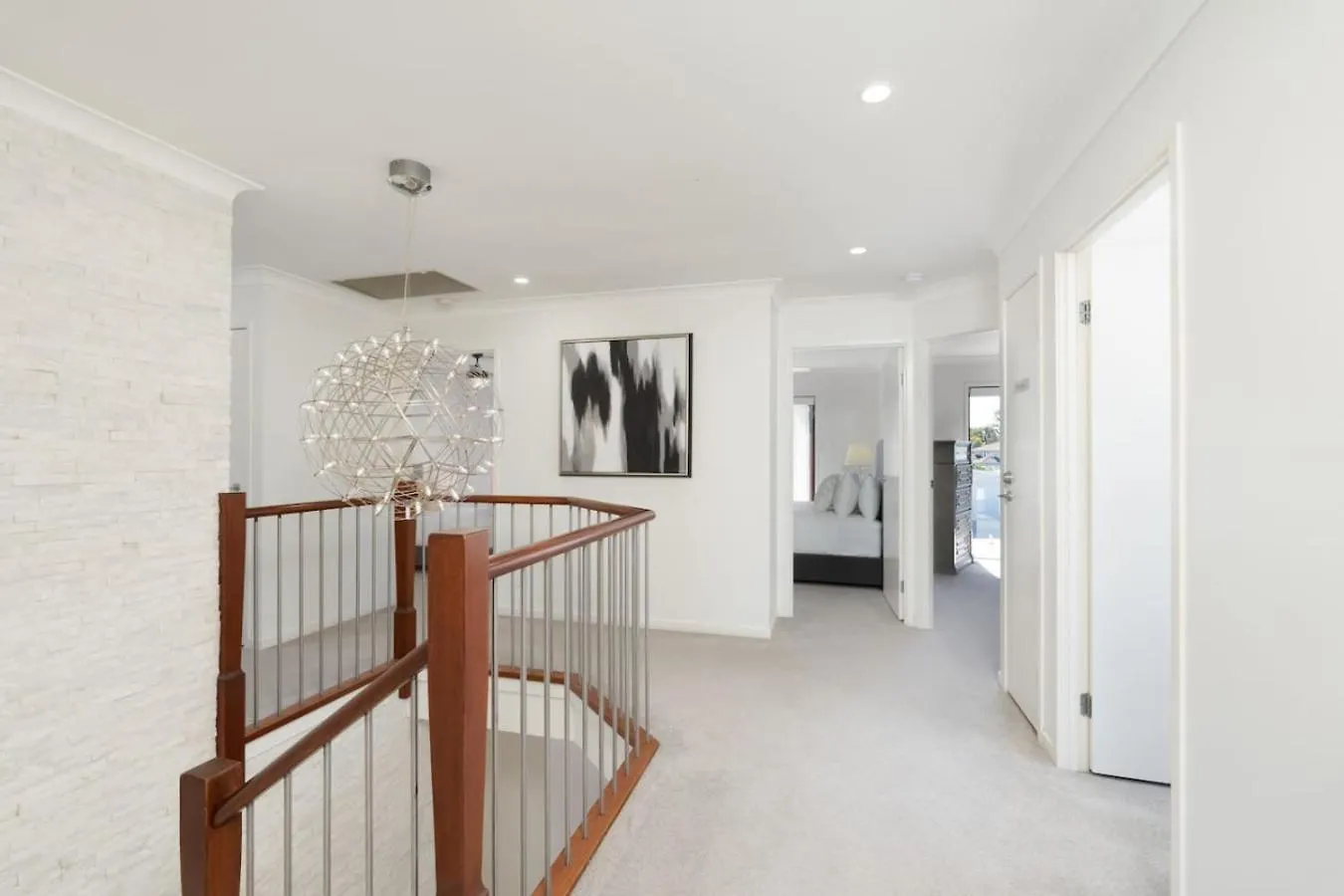 North Quay Waterfront Family Holiday Home Pool 골드코스트 0*,  오스트레일리아