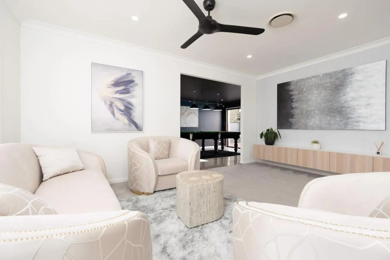 North Quay Waterfront Family Holiday Home Pool 골드코스트